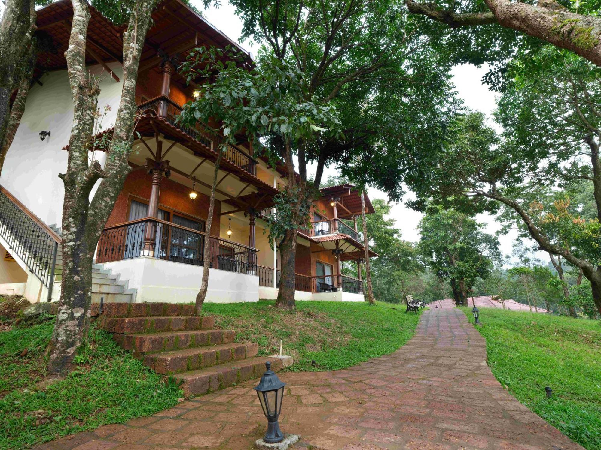 Trishvam Tapovana สากเลศปุระ ภายนอก รูปภาพ